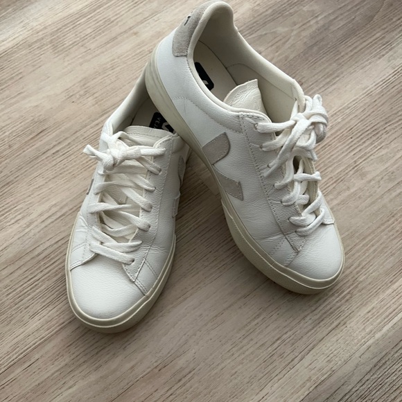Veja Campo White  Natural Leather Sneakers Size 8 - Picture 1 of 9